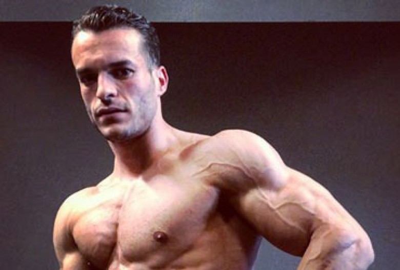 سیاوش صادقزاده